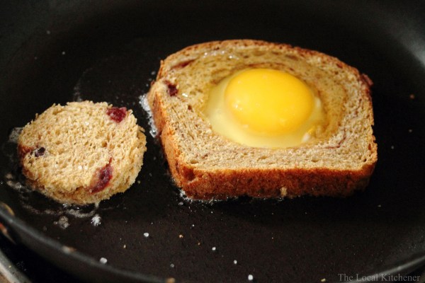 cooking egg in the hole